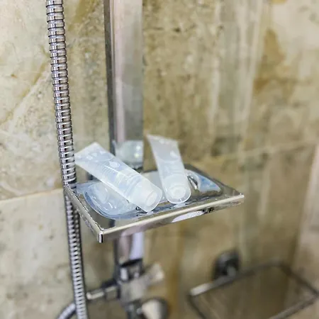 Διαμέρισμα W *